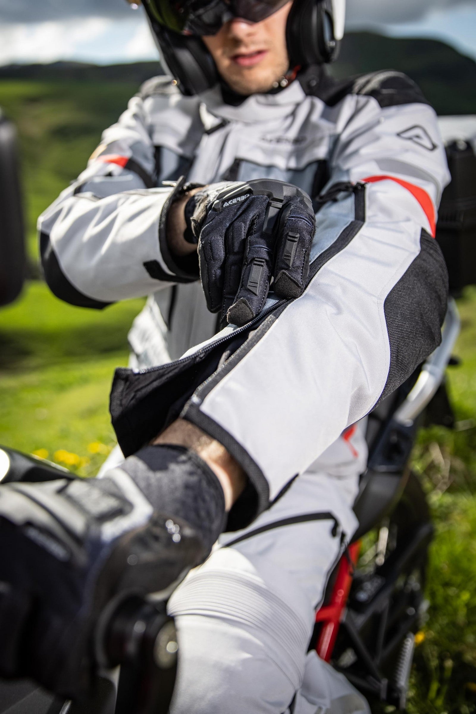 The Best Gloves for Adventure Touring: Balancing Protection and Comfort