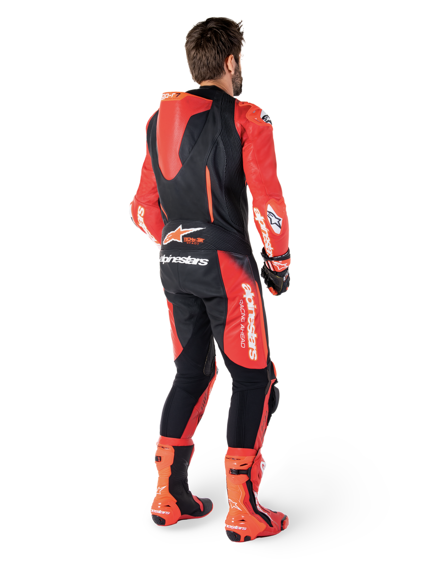 Gp-R7 - Leather Racing Suit (Black/Mid Red) (1 Piece)