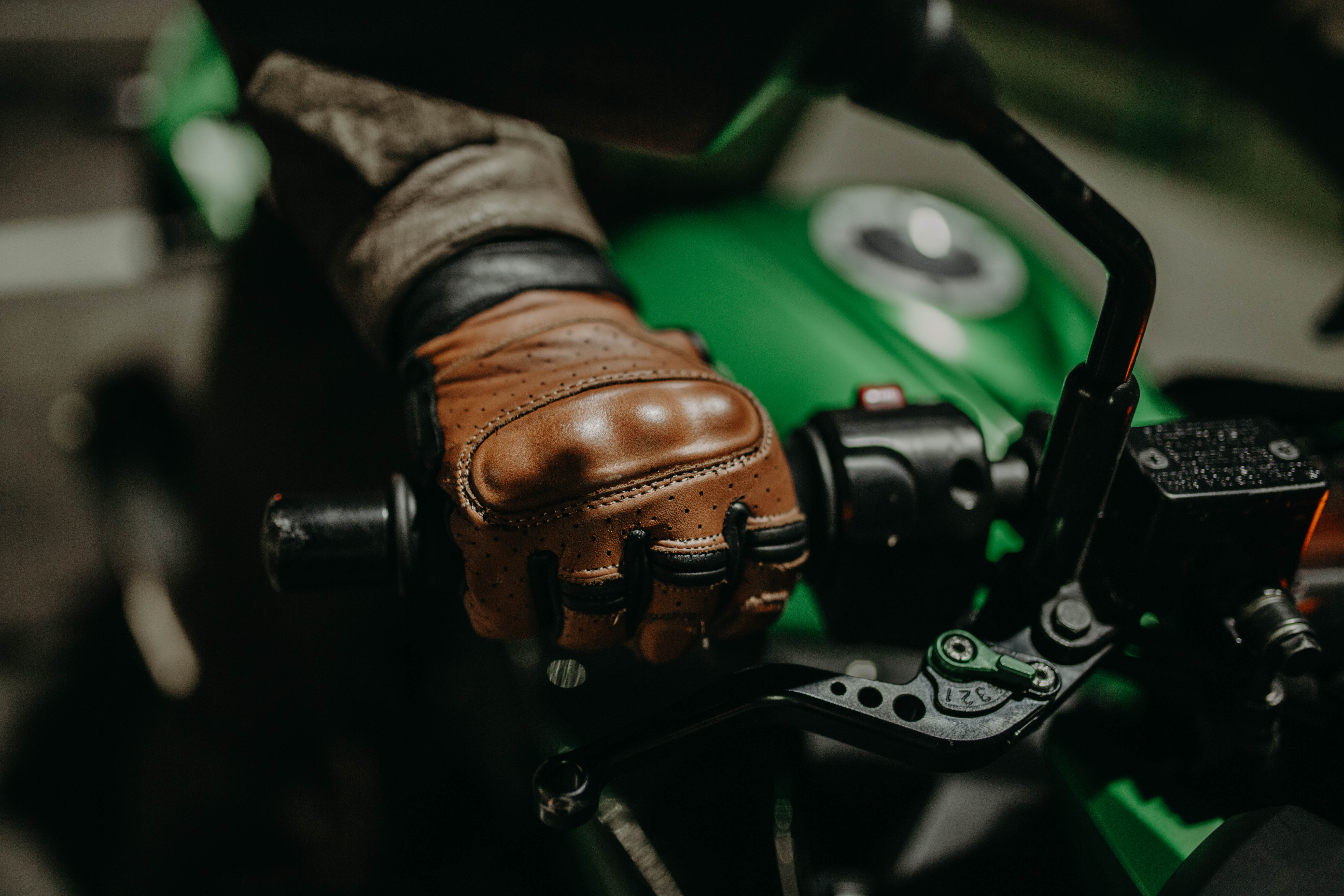 Leather Care Tips for Long-Lasting Riding Gloves