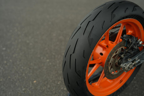 The Impact of Tyre Age: When to Replace Your Tyres Even If the Tread Looks Good