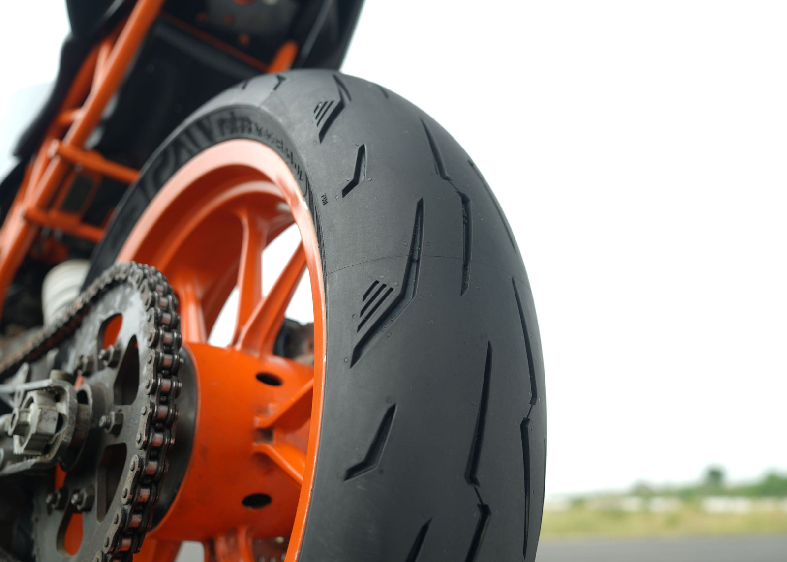 Why Wider Motorcycle Tyres Matter for Indian Riders?