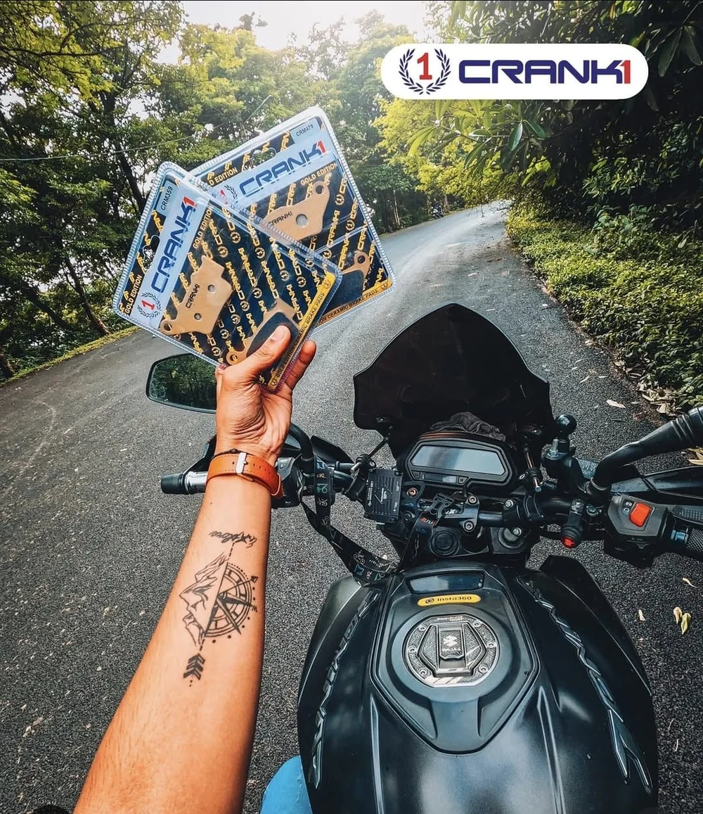 Ceramic Brake Pads For Bajaj Dominar 400 - Front -  CRM479 (1 Set)