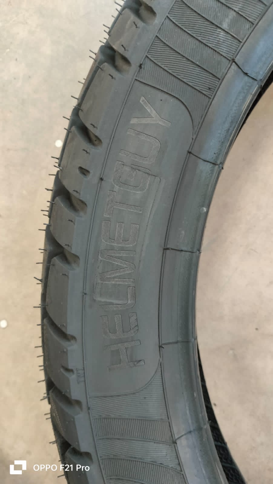 Personalize Your Tyre