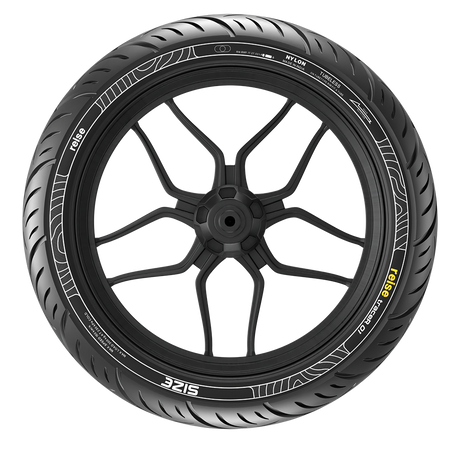 traceR 01 130/70-18 63P Rear Tubeless Tyre