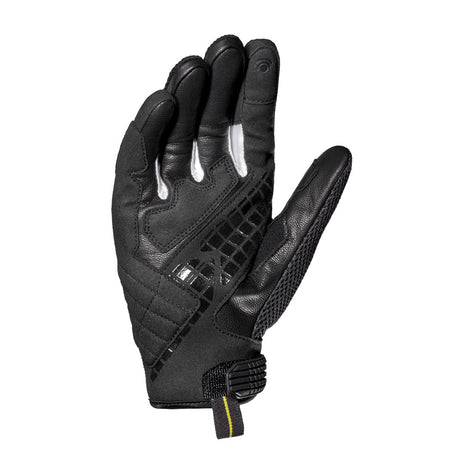 G Carbon
