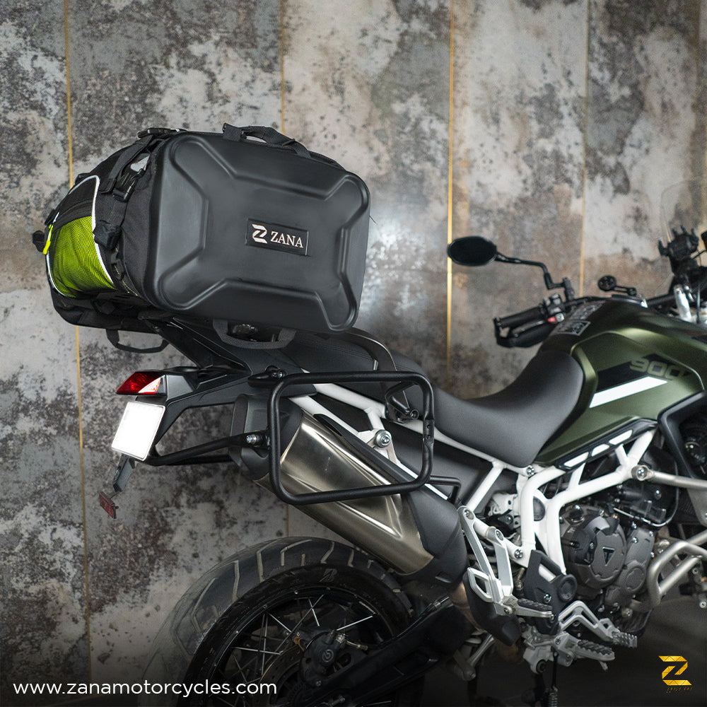 VADER HARD SHELL TAIL BAG (002)