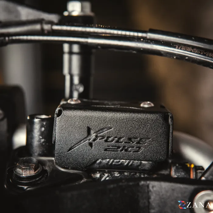 X-PULSE 210 FRONT FLUID RESERVIOR COVER