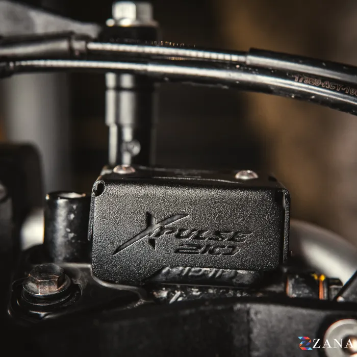 X-PULSE 210 FRONT FLUID RESERVIOR COVER