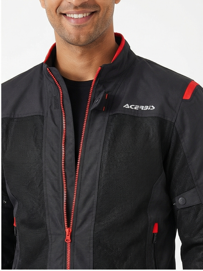 AI-generated photoshoot [sp:cmnhjlbqn003tc7277vuw6v2o]